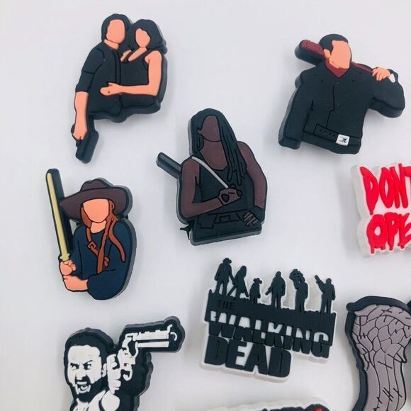 20pc The Walking Dead Shoe Charms - Zombie TWD Charm Set - Picture 2 of 5